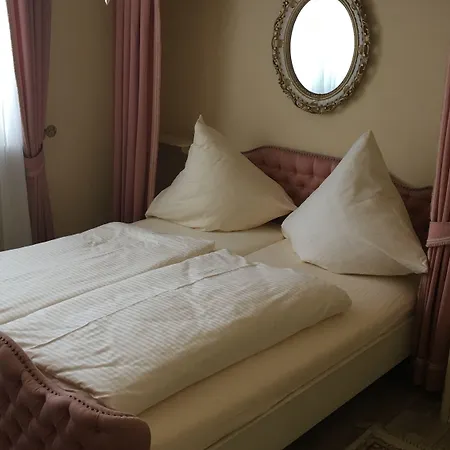 Nuernberger Hof In Altdorf 3*