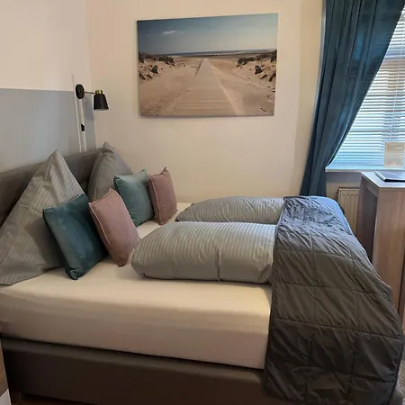 Hotel Nuernberger Hof In Altdorf 4*