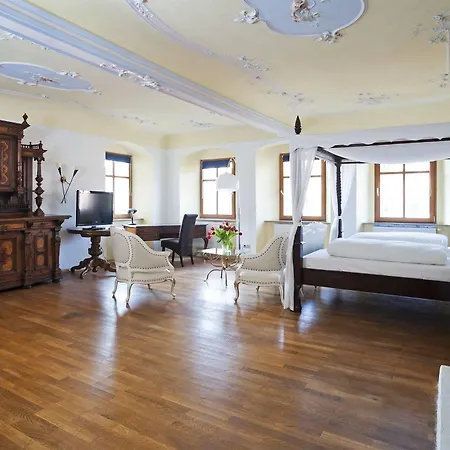 Hotel Nuernberger Hof In Altdorf 4*